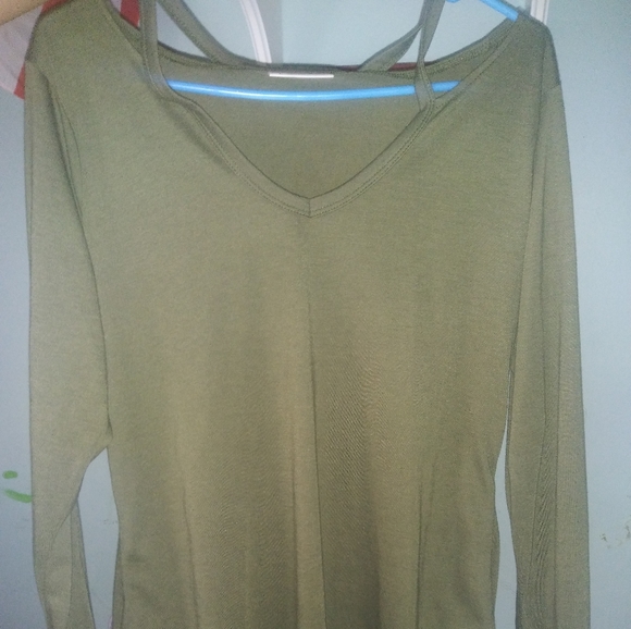 Large - Picture 1 of 5